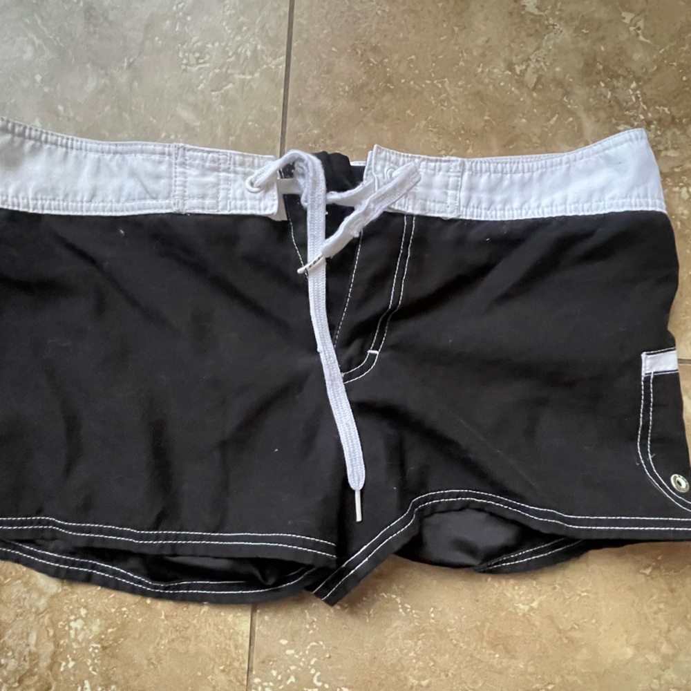 Used Roxy board short 13